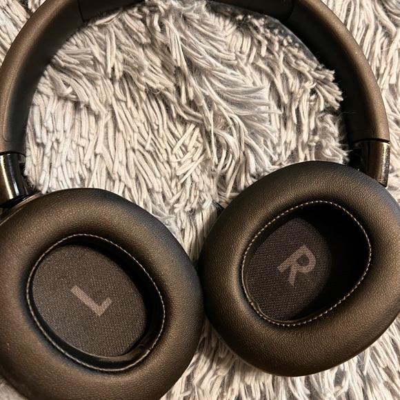 Wireless headphones - Picture 3 of 6